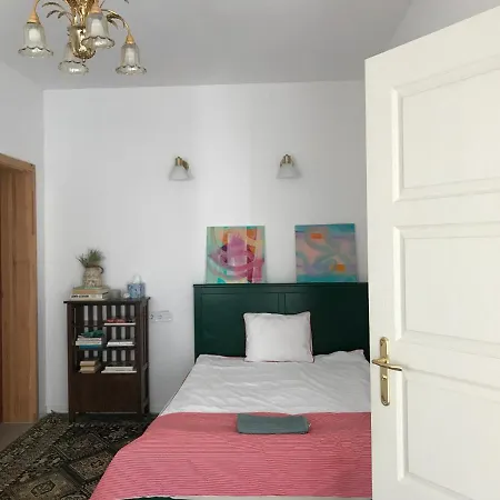 Medusa House * Ostrzyhom